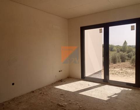 Moradia Geminada T4 Venda em Nossa Senhora da Piedade,Ourém