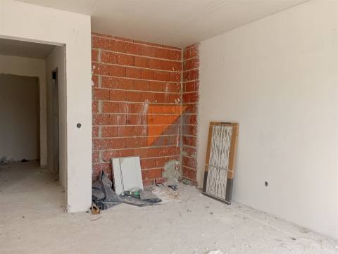 Moradia Geminada T4 Venda em Nossa Senhora da Piedade,Ourém