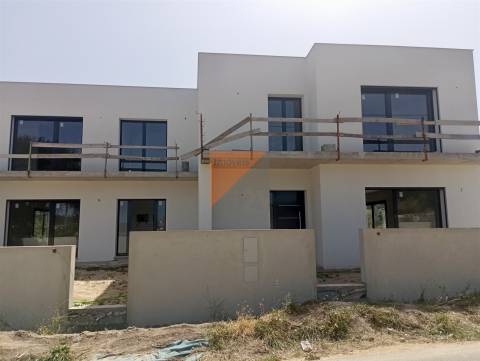 Moradia T4 Venda em Nossa Senhora da Piedade,Ourém