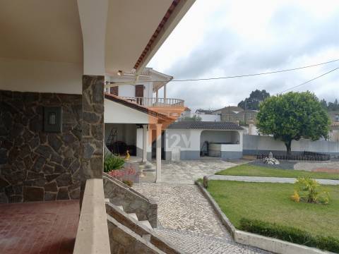 Moradia T6 Venda em Nossa Senhora da Piedade,Ourém