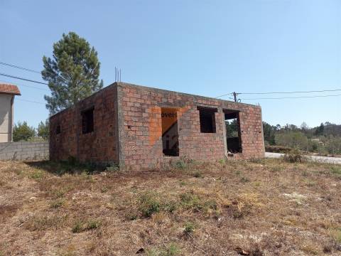 Terreno para construção Colmeias