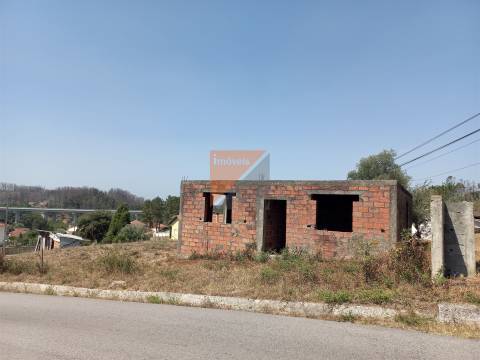 Terreno para construção Colmeias