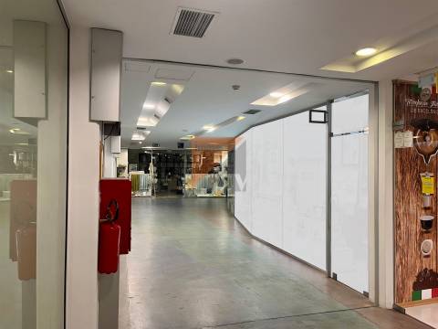 Loja, Leiria, Leiria, Marrazes e Barosa