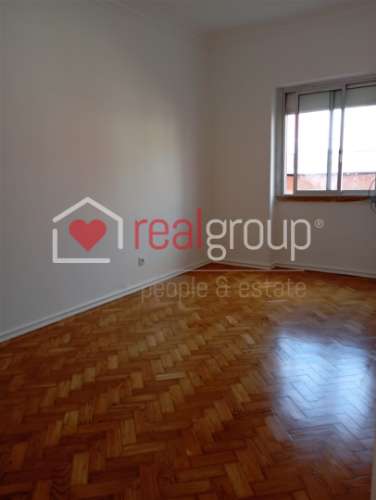 Apartamento T2 Venda em Queluz e Belas,Sintra