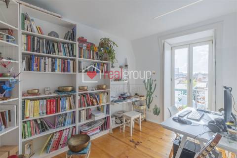 Apartamento T3 em Arroios