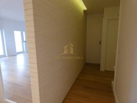 Apartamento T3 Venda em Cedofeita, Santo Ildefonso, Sé, Miragaia, São Nicolau e Vitória,Porto