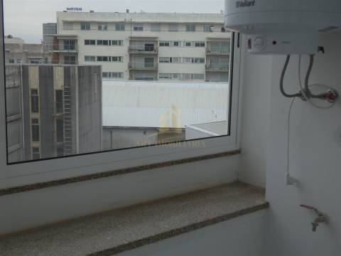 Apartamento T3 Venda em Cedofeita, Santo Ildefonso, Sé, Miragaia, São Nicolau e Vitória,Porto