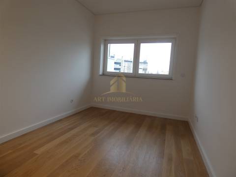 Apartamento T3 Venda em Cedofeita, Santo Ildefonso, Sé, Miragaia, São Nicolau e Vitória,Porto