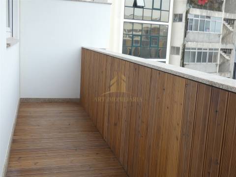 Apartamento T3 Venda em Cedofeita, Santo Ildefonso, Sé, Miragaia, São Nicolau e Vitória,Porto