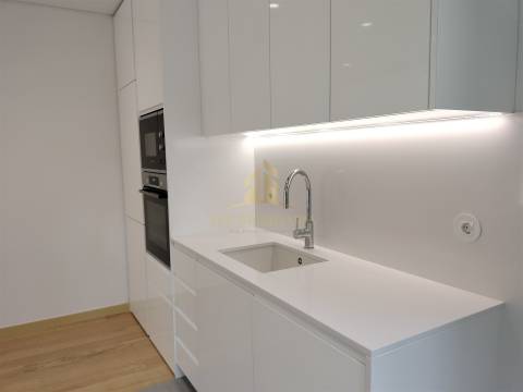 Apartamento T3 Venda em Aldoar, Foz do Douro e Nevogilde,Porto