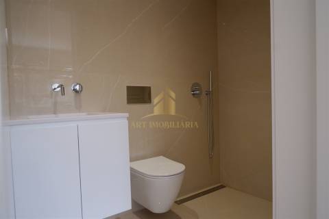 Apartamento T3 Venda em Lordelo do Ouro e Massarelos,Porto