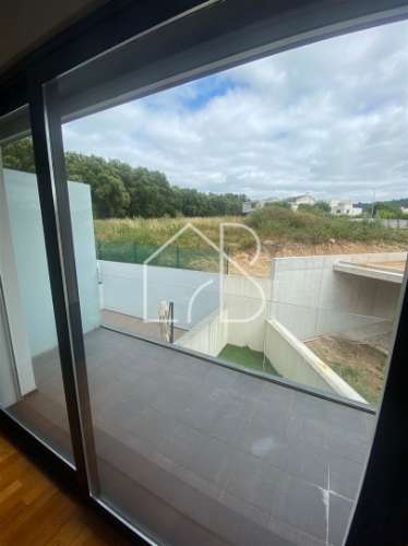 Moradia T3 para Arrendamento Fraião, Braga