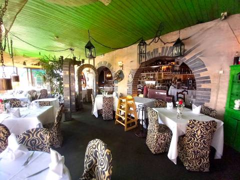 Prédio comercial à venda em Costa, Guimarães