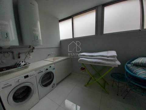 T3 de luxo (3 suites) totalmente remodelado | 1ª linha do mar | Avenida dos Banhos, Póvoa de Varzim