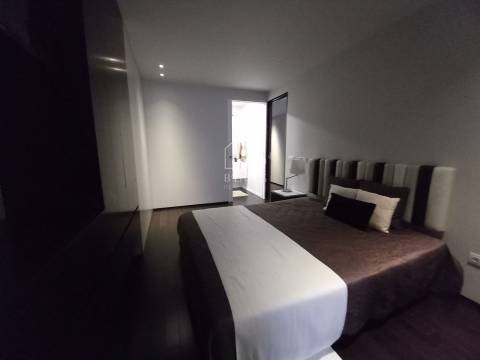 T3 de luxo (3 suites) totalmente remodelado | 1ª linha do mar | Avenida dos Banhos, Póvoa de Varzim