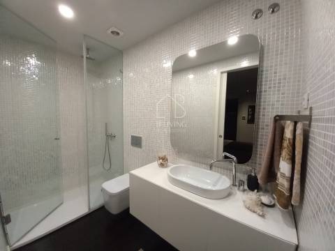 T3 de luxo (3 suites) totalmente remodelado | 1ª linha do mar | Avenida dos Banhos, Póvoa de Varzim