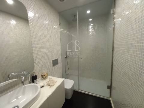 T3 de luxo (3 suites) totalmente remodelado | 1ª linha do mar | Avenida dos Banhos, Póvoa de Varzim