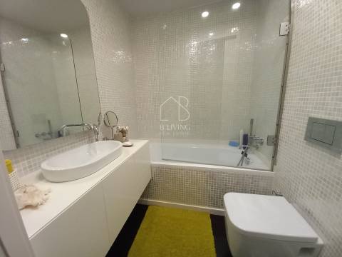 T3 de luxo (3 suites) totalmente remodelado | 1ª linha do mar | Avenida dos Banhos, Póvoa de Varzim