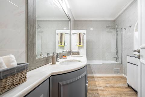 Apartamento T3 Venda em Santo António,Lisboa