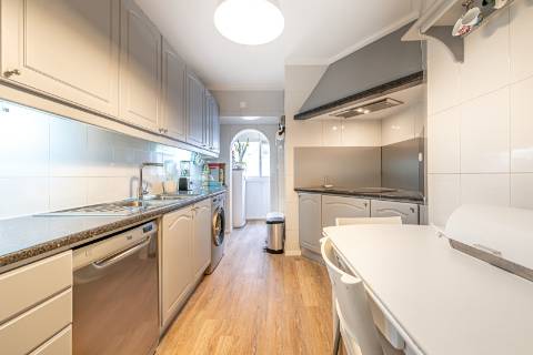 Apartamento T3 Venda em Santo António,Lisboa