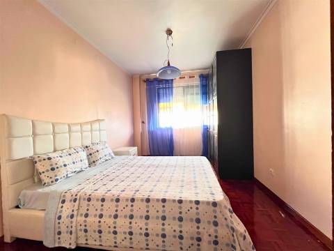 Apartamento T4 DUPLEX Venda em Odivelas,Odivelas