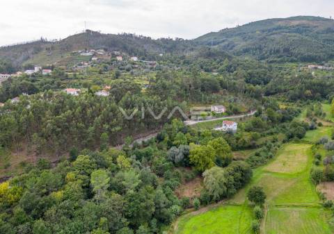 Terreno  Venda em Valbom (São Pedro), Passô e Valbom (São Martinho),Vila Verde
