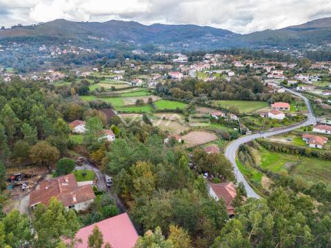 Terreno  Venda em Sande, Vilarinho, Barros e Gomide,Vila Verde