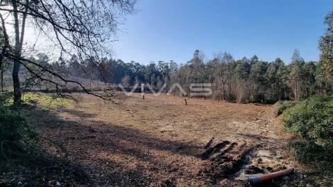 Moradia para recuperar em Gondiães, Vila Verde