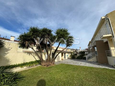 Moradia T4 Arrendamento em Vila de Prado,Vila Verde
