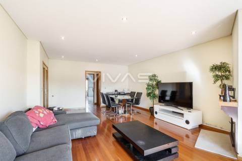 Apartamento T3 Venda em Ferreiros e Gondizalves,Braga