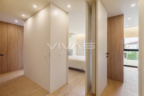 Apartamento T3 em Condomínio Fechado