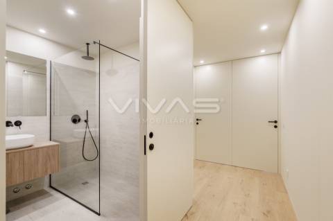 Apartamento T3 em Condomínio Fechado