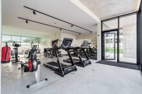 Apartamento T3 em Condomínio Fechado