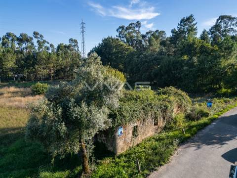 Investimento: Moradia para Restauro em Vila Verde - Vivas