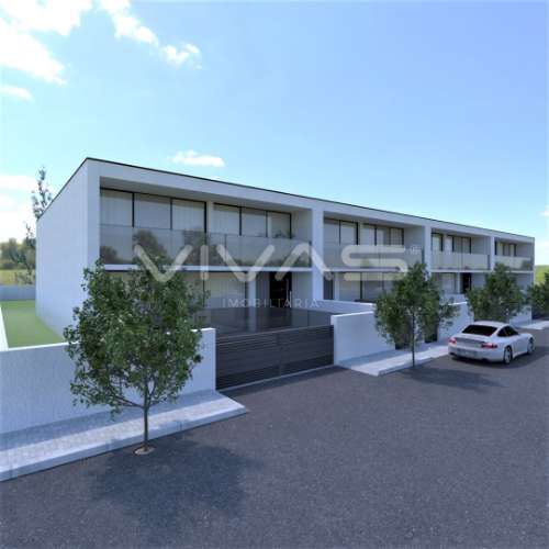 Moradia em banda T4, NOVA em Vade (São Pedro), Ponte da Barca