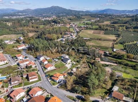 Terreno para construção em Loureira, Vila Verde