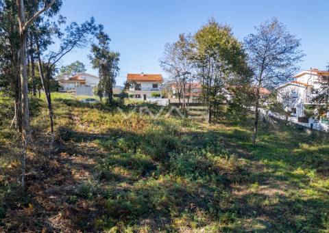 Terreno para construção em Loureira, Vila Verde