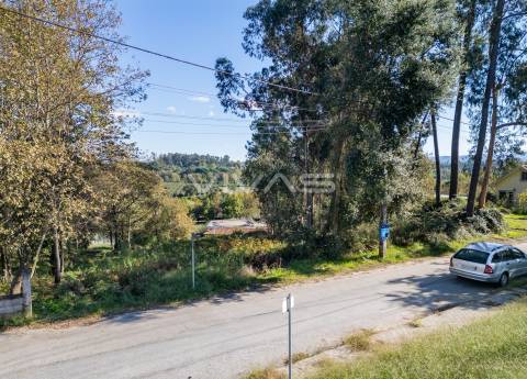 Terreno para construção em Loureira, Vila Verde