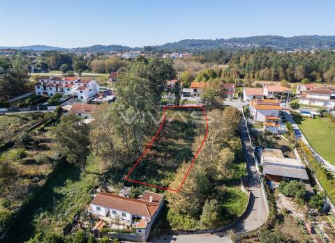 Terreno para construção em Loureira, Vila Verde