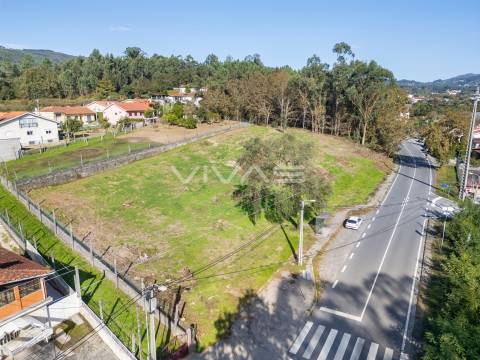 Terreno para construção em Pico de Regalados, Vila Verde