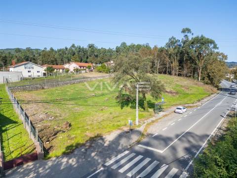 Terreno para construção em Pico de Regalados, Vila Verde