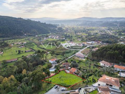 Terreno para construção em Nevogilde, Vila Verde