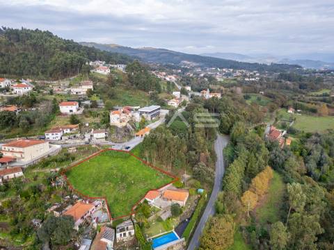 Terreno para construção em Nevogilde, Vila Verde