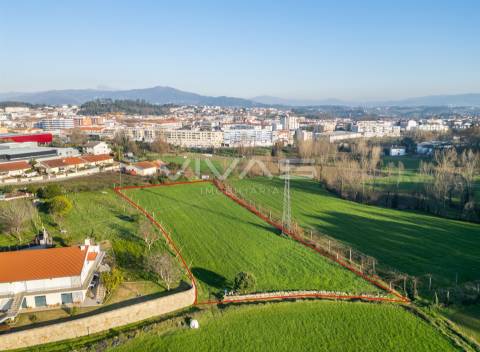 Terreno para construção em Barbudo, Vila Verde