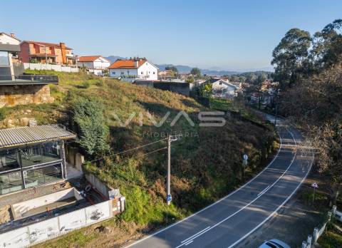 Lote para moradia individual em Esqueiros, Vila Verde