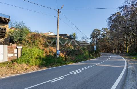 Lote para moradia individual em Esqueiros, Vila Verde