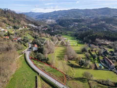 Terreno para construção em Valbom (São Martinho)