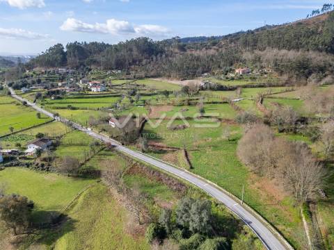 Terreno para construção em Valbom (São Martinho)