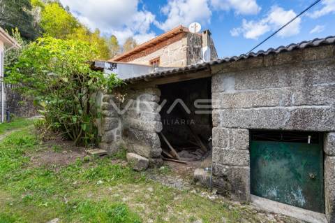 Moradia para Restaurar T0 Venda em Gondoriz,Terras de Bouro