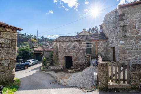 Moradia para Restaurar T0 Venda em Gondoriz,Terras de Bouro